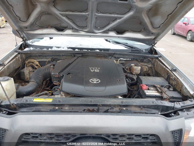 2011 Toyota Tacoma V6 მანქანა იყიდება აუქციონზე, vin: 3TMMU4FN1BM032620, აუქციონის ნომერი: 12539512