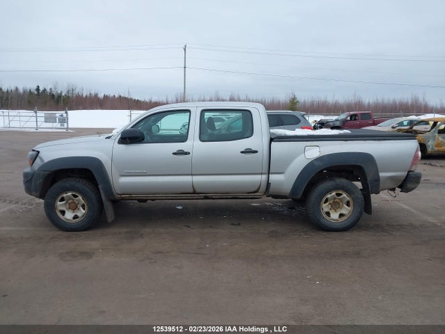 2011 Toyota Tacoma V6 მანქანა იყიდება აუქციონზე, vin: 3TMMU4FN1BM032620, აუქციონის ნომერი: 12539512