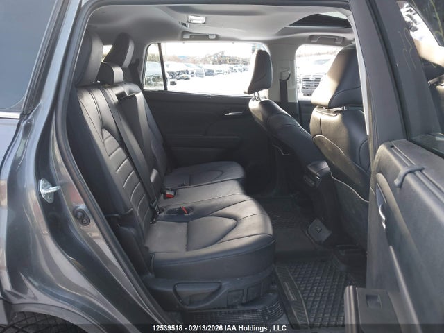 5TDGBRCH4NS556735 Toyota Highlander Hybrid Xle/hybrid Bronze Edition