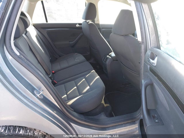 3VWML7AJ2EM613201 Volkswagen Golf 2.0 Tdi Comfortline/2.0 Tdi Highline/2.0 Tdi Trendline/2.0 Tdi Wolfsburg Edition