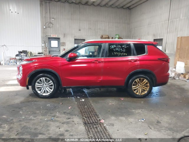 JA4J4UA83NZ620715 Mitsubishi Outlander Se/black Edition