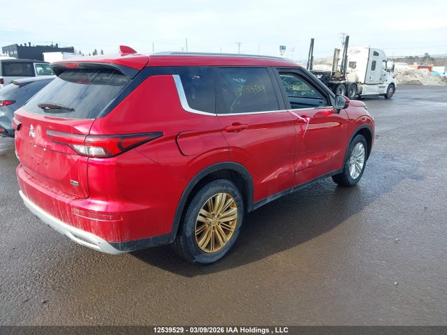 JA4J4UA83NZ620715 Mitsubishi Outlander Se/black Edition