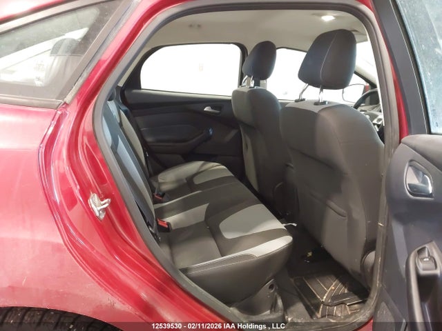 12539530 :رقم المزاد ، 1FAHP3F22CL133585 vin ، 2012 Ford Focus Se مزاد بيع