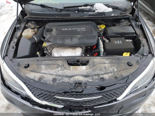 Chrysler 200 Limited 2015 1C3CCCABXFN513178 Image 10
