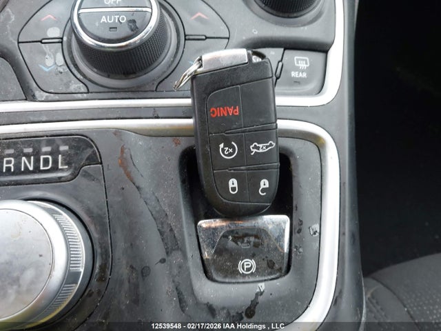 Chrysler 200 Limited 2015 1C3CCCABXFN513178 Image 11