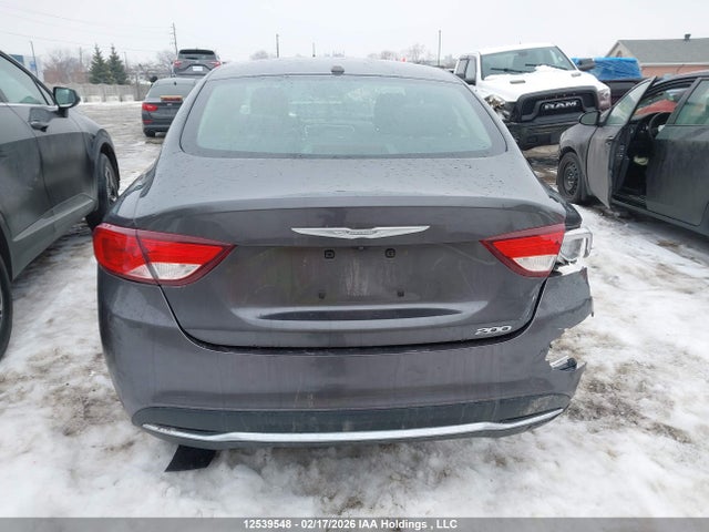 Chrysler 200 Limited 2015 1C3CCCABXFN513178 Image 16