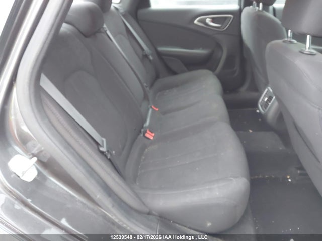 Chrysler 200 Limited 2015 1C3CCCABXFN513178 Image 8