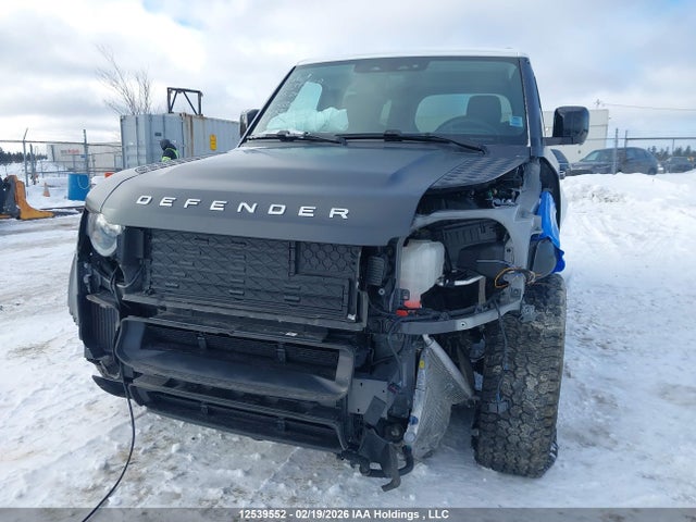 SALEJ7EU5S2433837 Land Rover Defender 110 P400 S