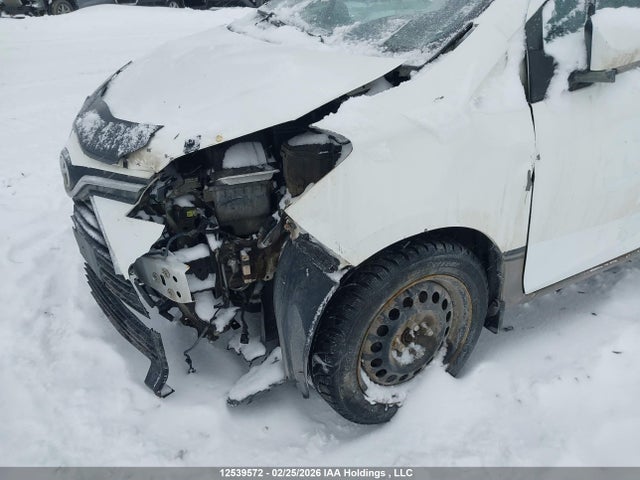 VNKKTUD31GA059436 Toyota YARIS LE