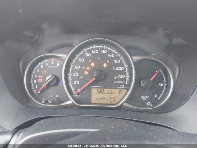VNKKTUD31GA059436 Toyota YARIS LE