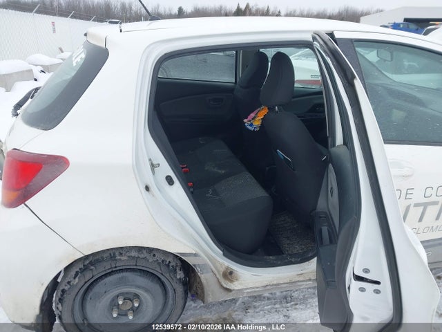 VNKKTUD31GA059436 Toyota YARIS LE
