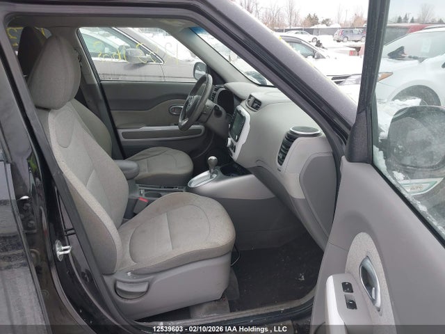 KNDJP3AE9G7012662 KIA Soul Ev Luxury