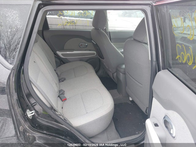 KNDJP3AE9G7012662 KIA Soul Ev Luxury
