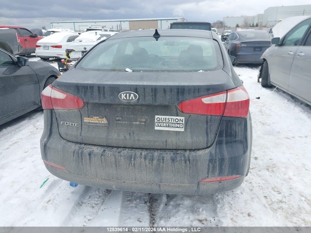 KNAFX4A68G5525155 KIA Forte