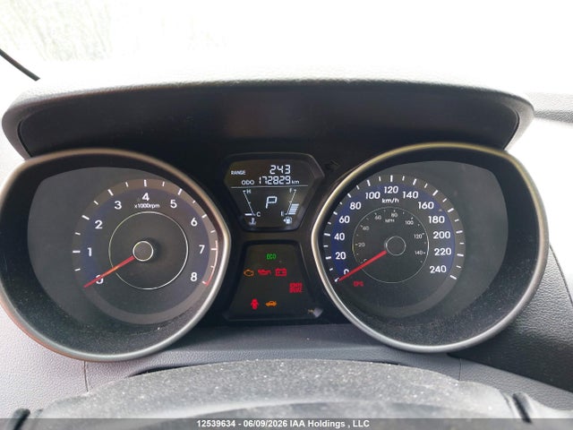 12539634 :رقم المزاد ، 5NPDH4AE1DH176933 vin ، 2013 Hyundai Elantra مزاد بيع