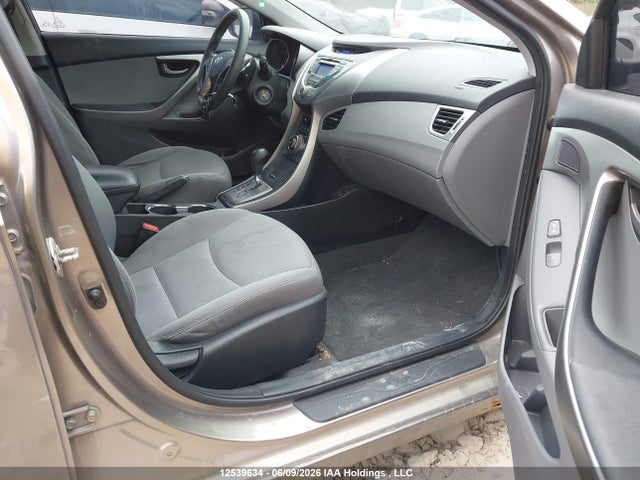 12539634 :رقم المزاد ، 5NPDH4AE1DH176933 vin ، 2013 Hyundai Elantra مزاد بيع