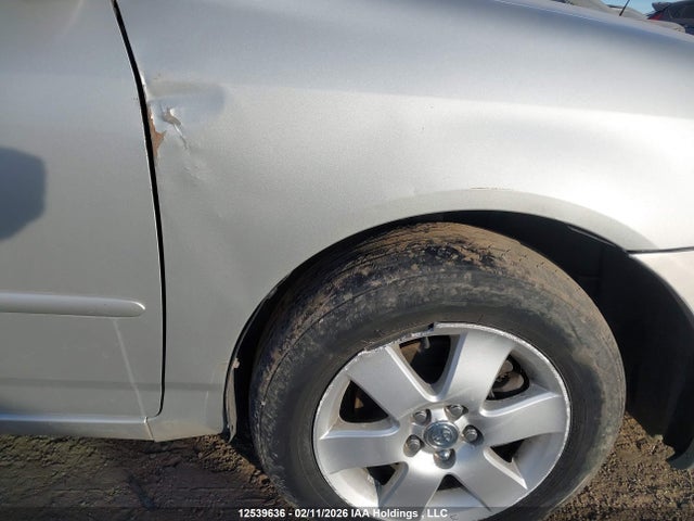 12539636 :رقم المزاد ، 2T1BR32E54C812060 vin ، 2004 Toyota Corolla مزاد بيع