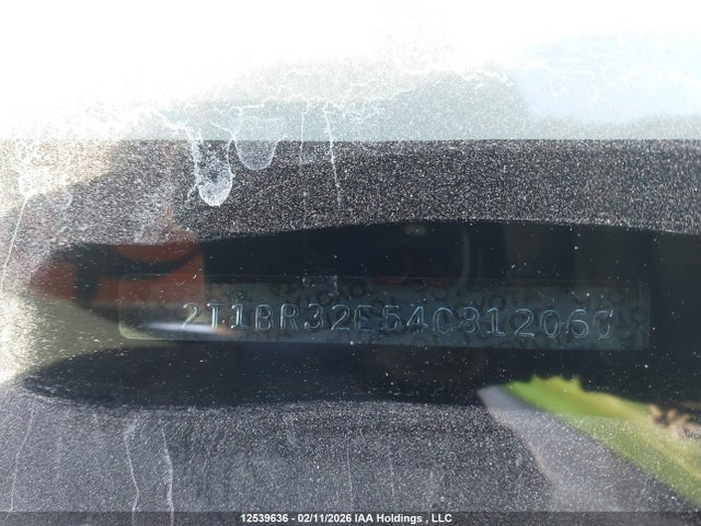 12539636 :رقم المزاد ، 2T1BR32E54C812060 vin ، 2004 Toyota Corolla مزاد بيع