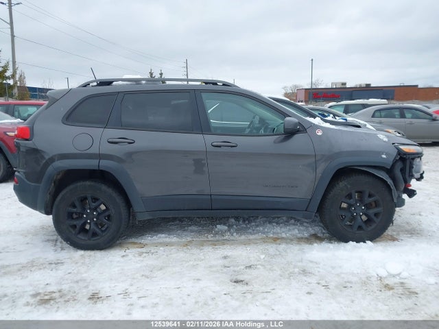 Продаж на аукціоні авто 2017 Jeep Cherokee Trailhawk, vin: 1C4PJMBS0HW628540, номер лоту: 12539641