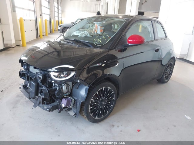 12539643 :رقم المزاد ، ZFAFFAA43RX215321 vin ، 2024 Fiat 500 E Red مزاد بيع