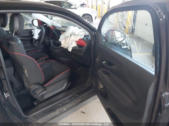 12539643 :رقم المزاد ، ZFAFFAA43RX215321 vin ، 2024 Fiat 500 E Red مزاد بيع