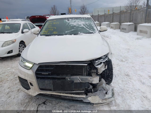 WA1JCCFS9HR015572 Audi Q3 Premium Plus