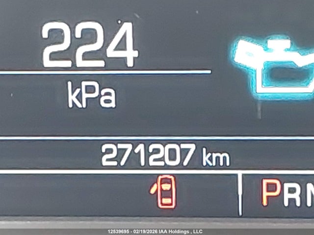1G1ZD5ST3JF237783 Chevrolet MALIBU LT