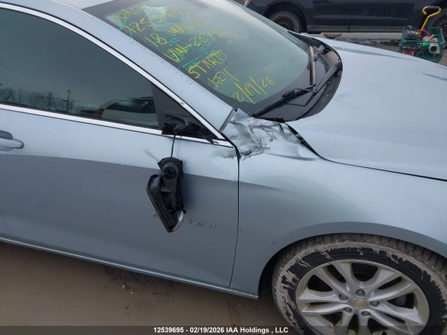1G1ZD5ST3JF237783 Chevrolet MALIBU LT