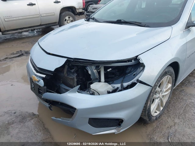 1G1ZD5ST3JF237783 Chevrolet MALIBU LT