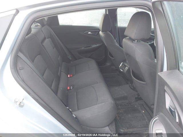 1G1ZD5ST3JF237783 Chevrolet MALIBU LT