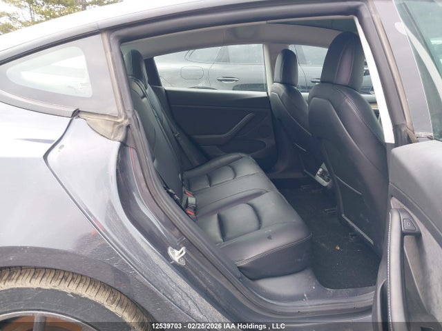 5YJ3E1EA3MF060660 Tesla Model 3 Standard Range/standard Range Plus