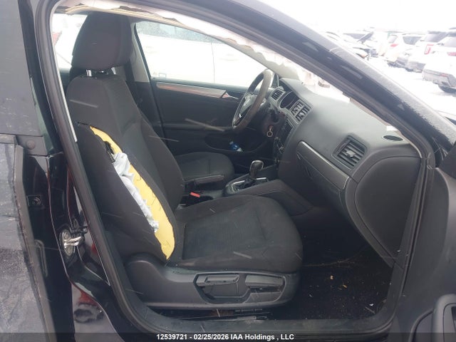 3VW267AJ3GM256807 Volkswagen JETTA S