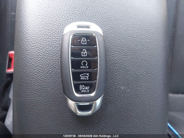 KMHLN4AG8PU611362 Hyundai Elantra Luxury Ivt
