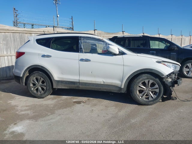 5XYZT3LBXFG301343 Hyundai Santa Fe Sport 2.4 Base