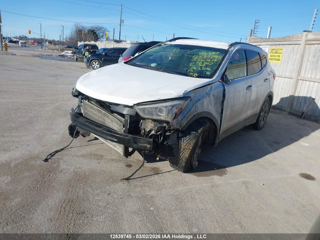 5XYZT3LBXFG301343 Hyundai Santa Fe Sport 2.4 Base