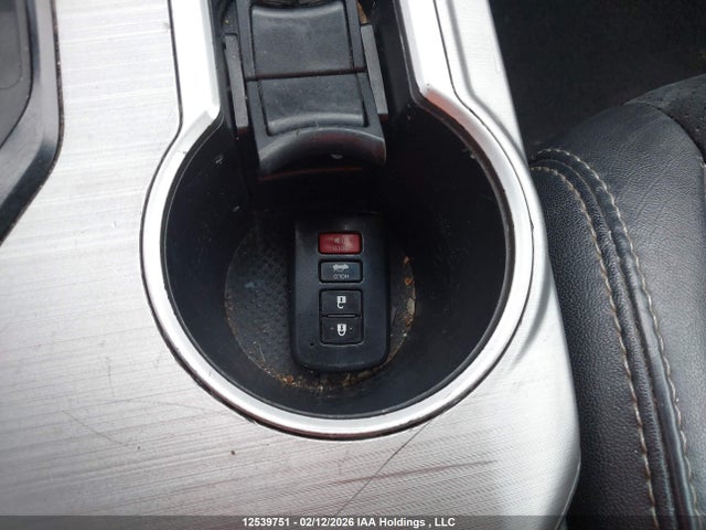 12539751 :رقم المزاد ، 4T1BF1FK0CU572328 vin ، 2012 Toyota Camry Se مزاد بيع