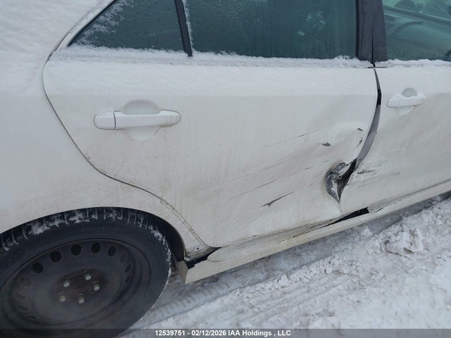 12539751 :رقم المزاد ، 4T1BF1FK0CU572328 vin ، 2012 Toyota Camry Se مزاد بيع