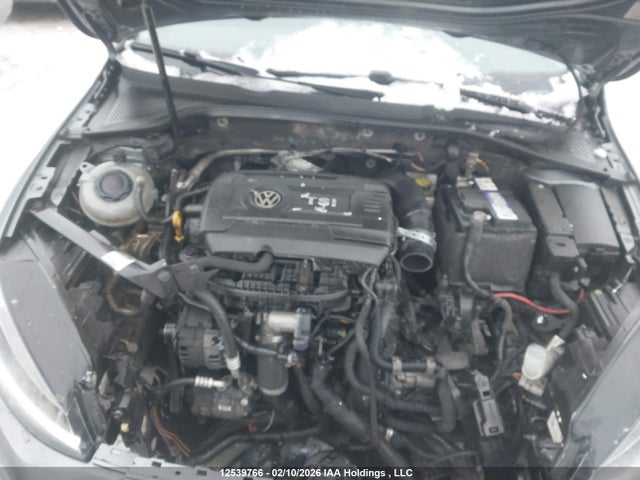 3VWB17AU7JM274002 Volkswagen Golf 1.8 Tsi Comfortline/1.8 Tsi Highline/1.8 Tsi Trendline