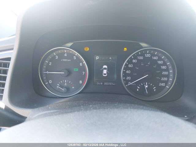 KMHD84LF4HU249371 Hyundai ELANTRA GL