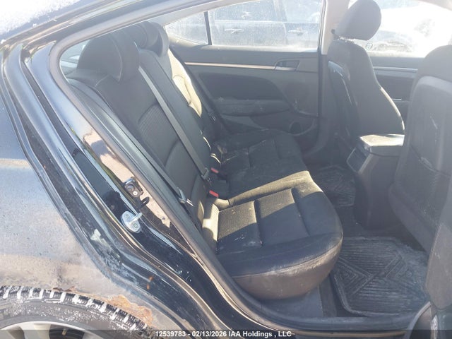 KMHD84LF4HU249371 Hyundai ELANTRA GL