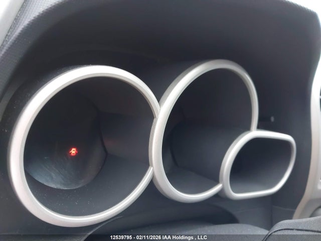 12539795 :رقم المزاد ، 2T1KU4EEXAC241273 vin ، 2010 Toyota Matrix Wagon مزاد بيع