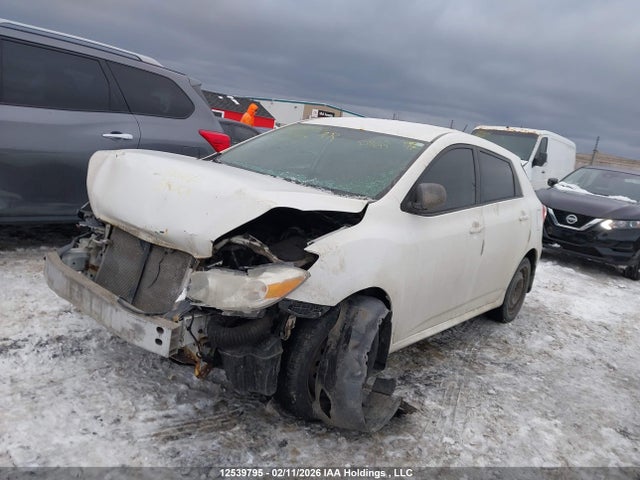 12539795 :رقم المزاد ، 2T1KU4EEXAC241273 vin ، 2010 Toyota Matrix Wagon مزاد بيع