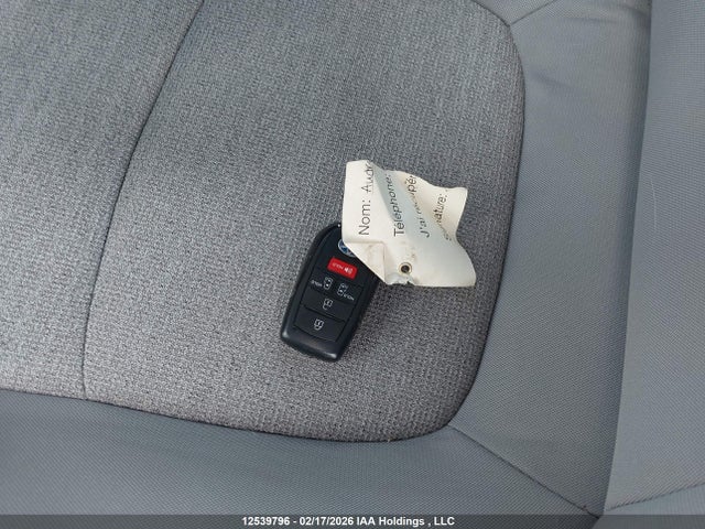 5TDGSKFCXSS177628 Toyota Sienna Le 8-passenger