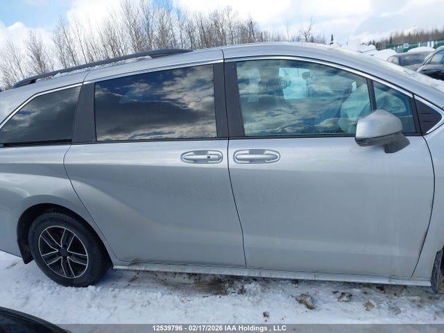 5TDGSKFCXSS177628 Toyota Sienna Le 8-passenger