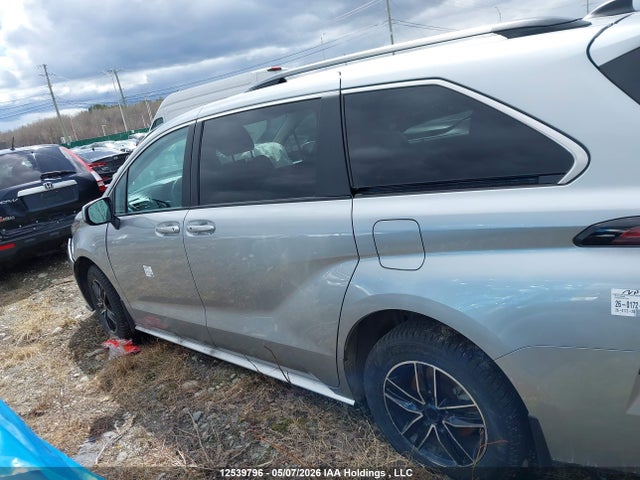 5TDGSKFCXSS177628 Toyota Sienna Le 8-passenger