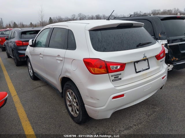 2011 Mitsubishi Rvr Se მანქანა იყიდება აუქციონზე, vin: JA4AJ3AU3BZ607796, აუქციონის ნომერი: 12539799