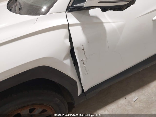 Продаж на аукціоні авто 2022 Hyundai Tucson Sel, vin: KM8JBCAE6NU092530, номер лоту: 12539815