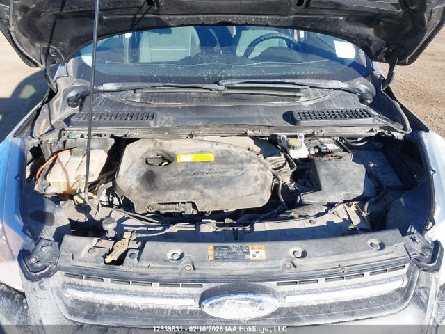 1FMCU9GX8FUA96109 Ford ESCAPE SE