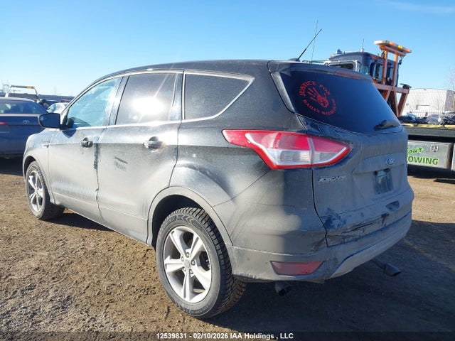 1FMCU9GX8FUA96109 Ford ESCAPE SE