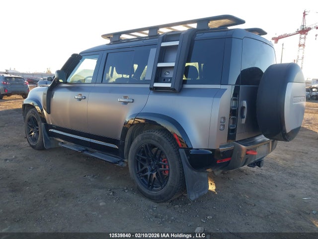 SALEX7RU4M2040794 Land Rover Defender 110 X